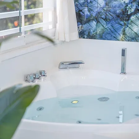 Apartment Valentine Vatican View & Jacuzzi Rom