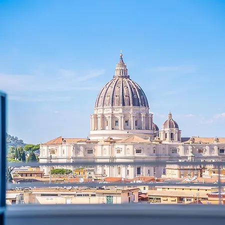 Valentine Vatican View & Jacuzzi *